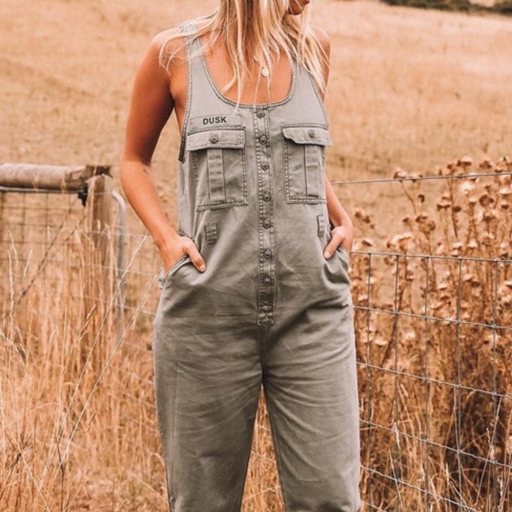 RARE DUSK jumpsuit spell & gypsy collective 🦋 NWT
